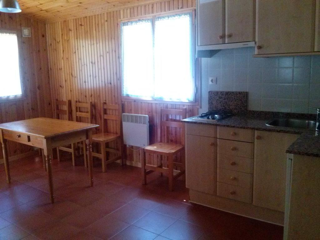 Camping Cobijo Vinuesa Cameră foto